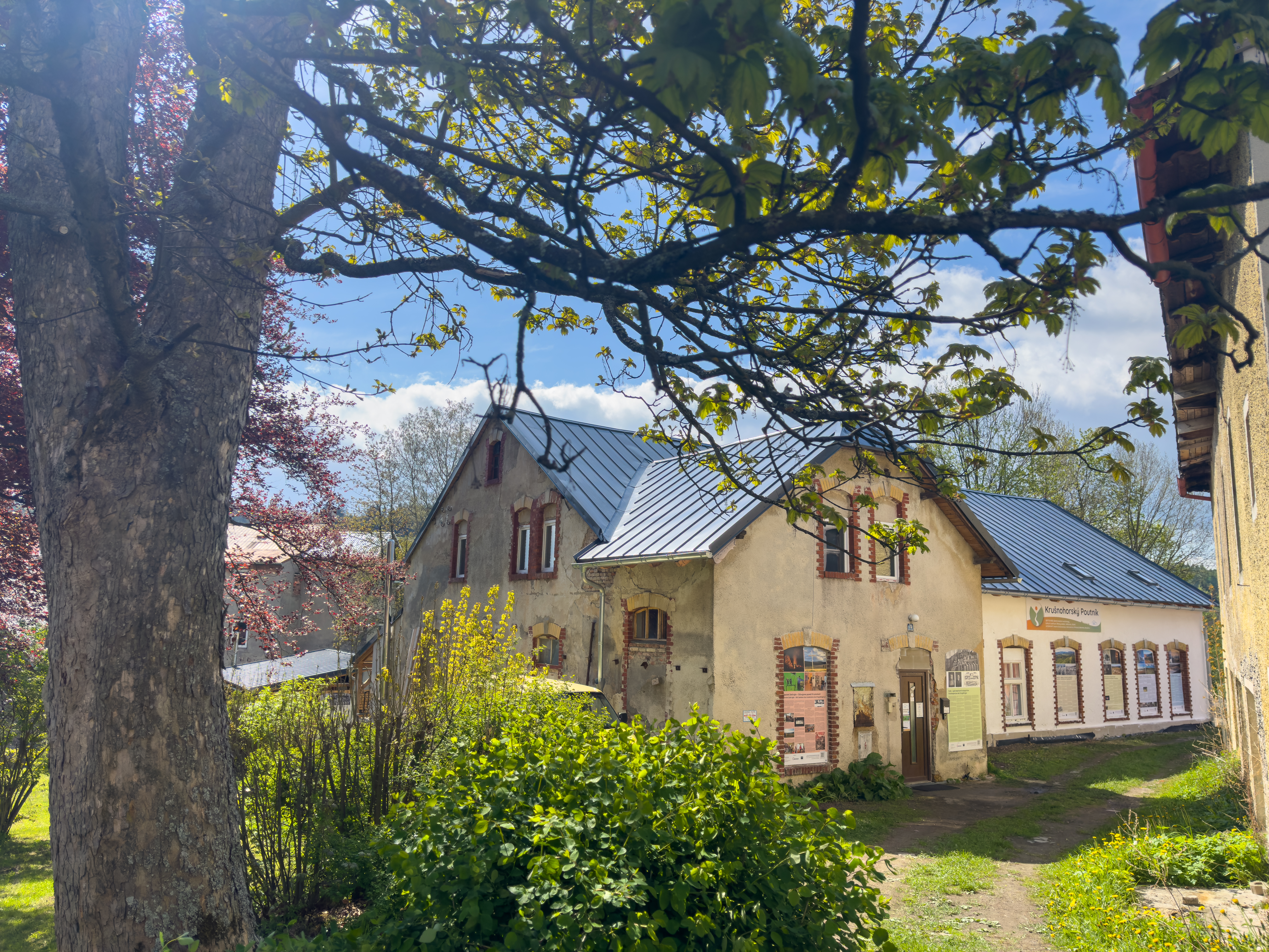 Poutnik_fasady_vystava